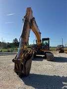 Case CX210C Hydraulic Excavator, Heavy-Duty Bucket