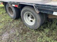 2019 PJ LD402 40ft Gooseneck Trailer with slide-in ramps, WITH TITLE