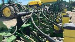 John Deere 1770NT Planter - Series *1 A01770P ABM7