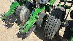 John Deere 1770NT Planter - Series *1 A01770P ABM7