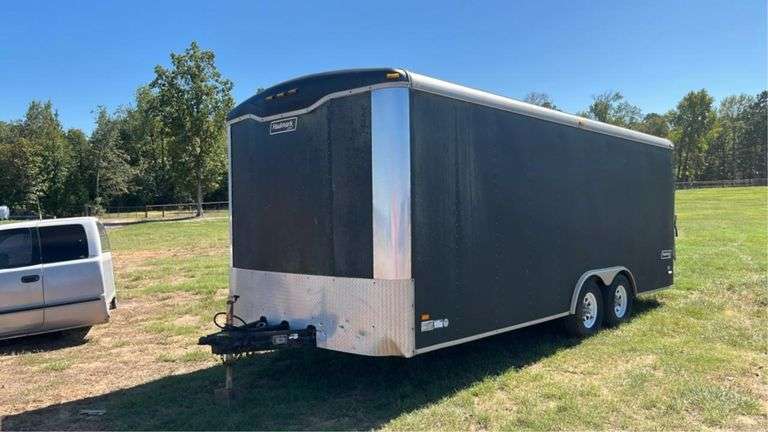 2005 Haulmark Enclosed Cargo Trailer WITH TITLE 20'x8'5" Wide Storage Shelving, Model #TH85X20WT2, VIN#16HGB20235K005188