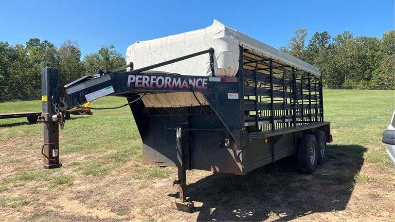 2005 Performance Parker Stock Trailer, WITH TITLE, New Floor, New Tires, 16' Gooseneck, VIN:  13ZBT162351001427