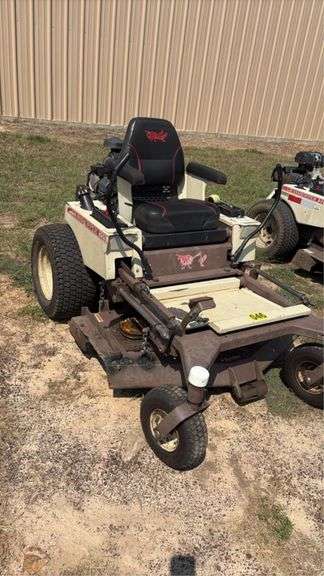 220 Grasshopper Zero Turn Mower-Gas 48" Cut Hours Showing 1,870.5,  SN: 5911707