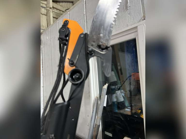 1) Corona Sidewalk & Boarder Edge Gardening Tool; Fiskars Long Pole Saw