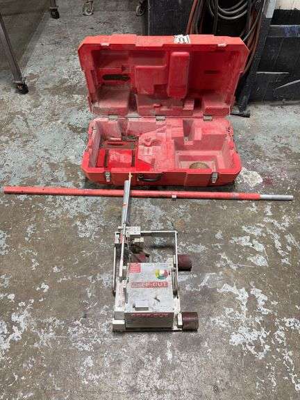 SOFF-CUT Model 250 Walk Behind Early Entry Concrete Saw w/ Case