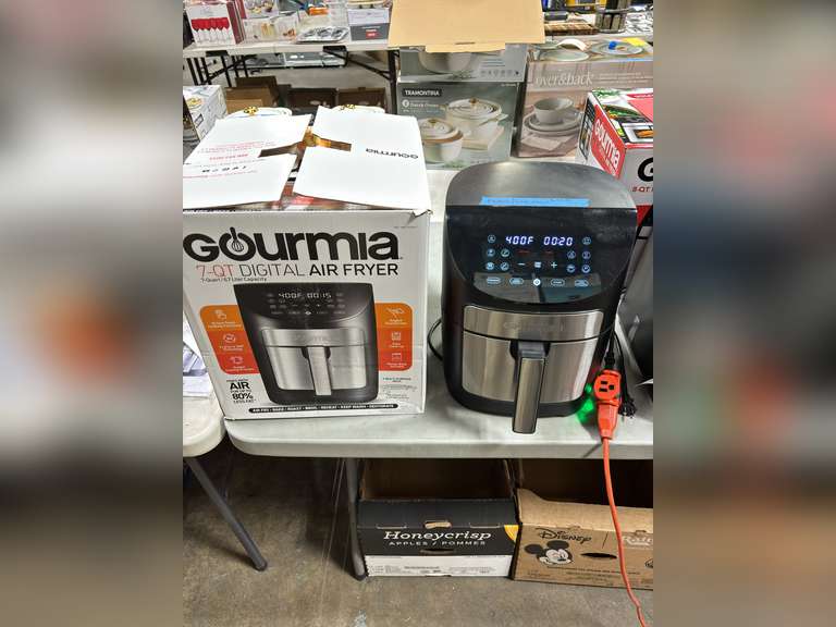Gourmia 7-Qt Digital Air Fryer **New/Like New/Powers/Complete**