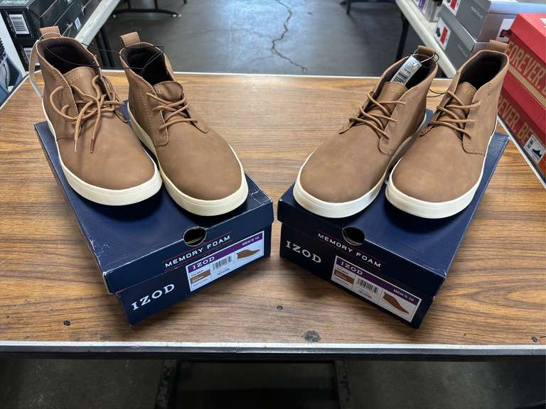 (2) Pairs Izod Men’s Palmer Shoes - Brown Size 10- *NIB