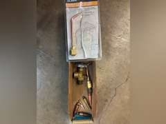 Oxy-Acetylene Welding Setup w/ Tanks, Adapters, Hoses, Cutting/Welding Tips & Cart
