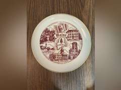 (7) Assorted “East Coast” Decorative Plates