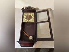 Vintage Pendulum Wall Clock
