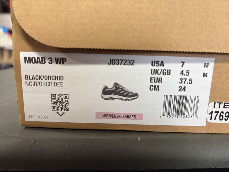 Merrell Moab 3 WP Hiking Shoes -Women’s Black/Orchid Size 7- *NIB