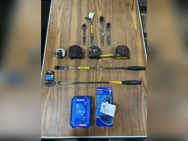 Assorted Shop Tools - Mechanics Tool Set/ Tape Measurers/ Ratchets & More