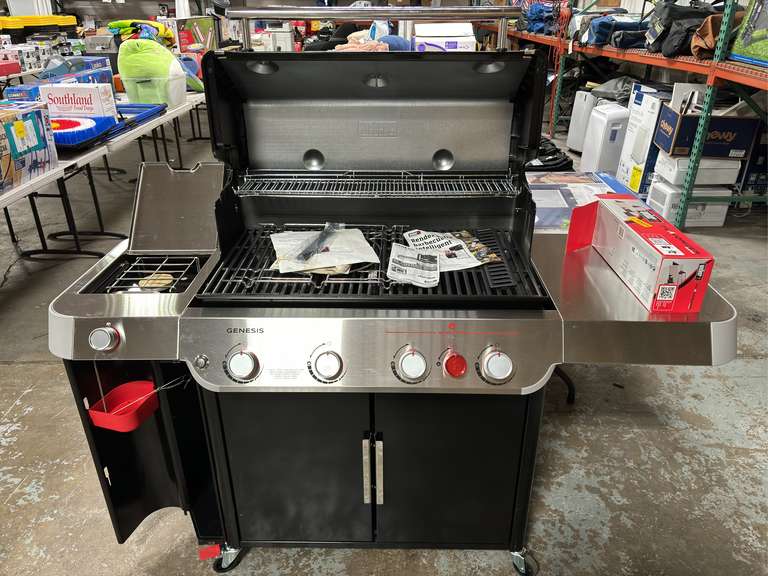Weber Genesis Outdoor NG Series Natural Gas Grill with Extra Flavorizer Bars