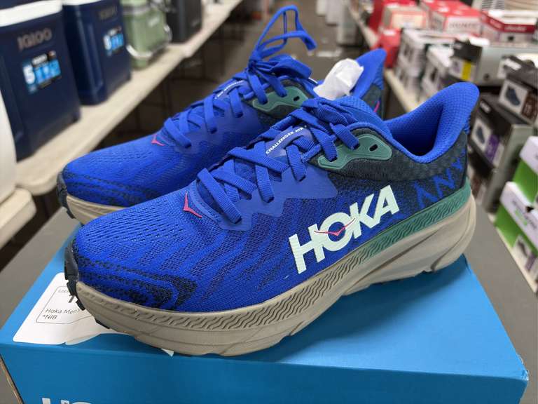 Hoka Men’s Challenger ATR 7s -Blue Size  8D- *NIB