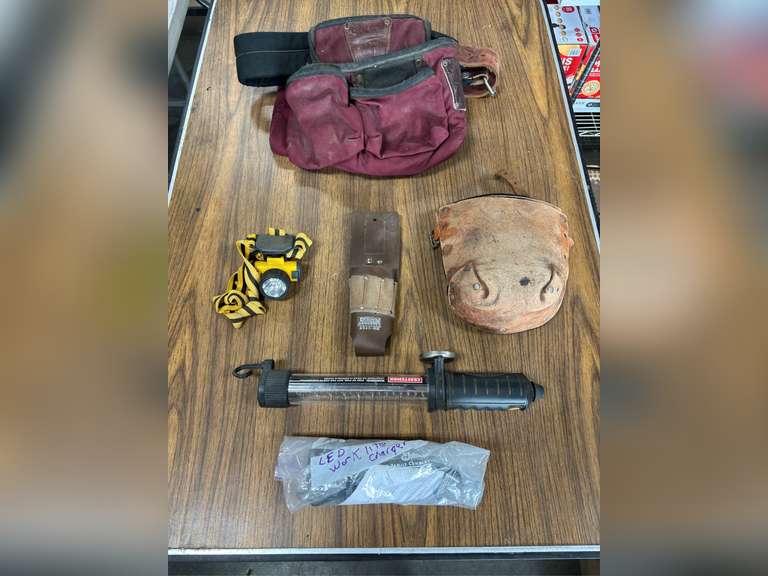 Assorted Tool Bags/ Knee Pads & Lights