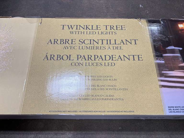 Twinkle Tree w/ LED Lights
