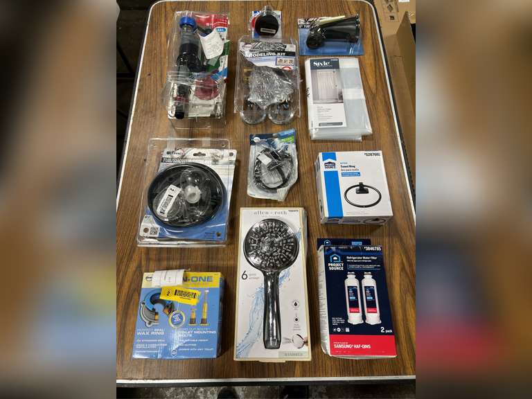 Assorted Box of Bathroom/Toilet/Shower Items