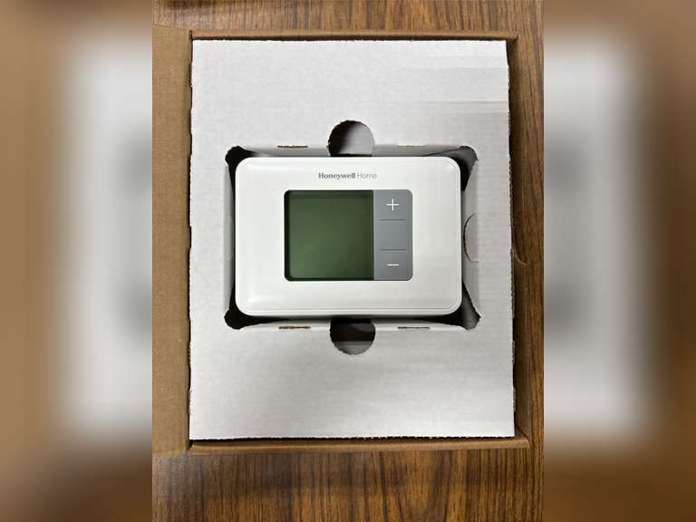 (5) Sensi & Honeywell Home Programmable Thermostats