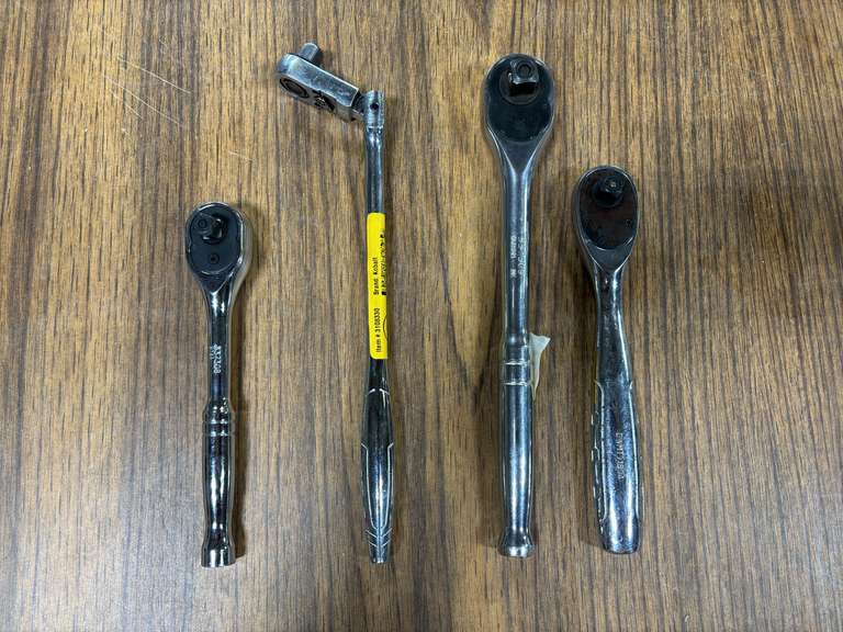 Assorted Shop Tools - Mechanics Tool Set/ Tape Measurers/ Ratchets & More