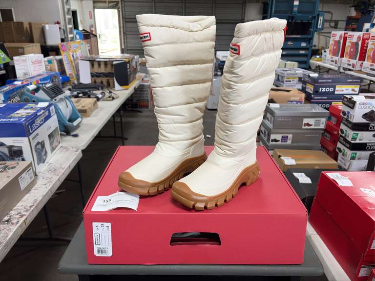 Hunter Intrepid Tall Snowboot -Women’s White Willow Size 8- *NIB