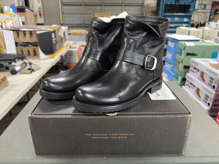 Frye Veronica Leather Bootie Ankle Boot -Women’s Black Size 8- *NIB