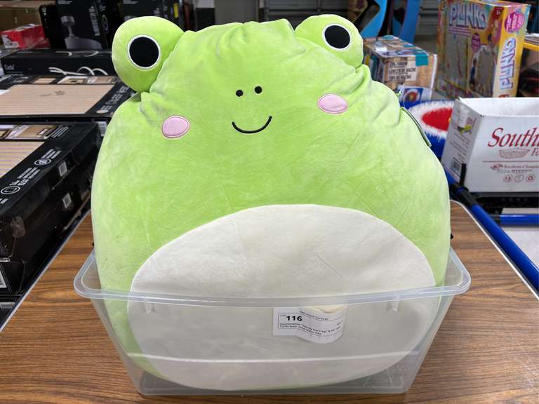 Squishmallow “Wendy the Frog” & 66” Sea Turtle Supersized Nylon Kite