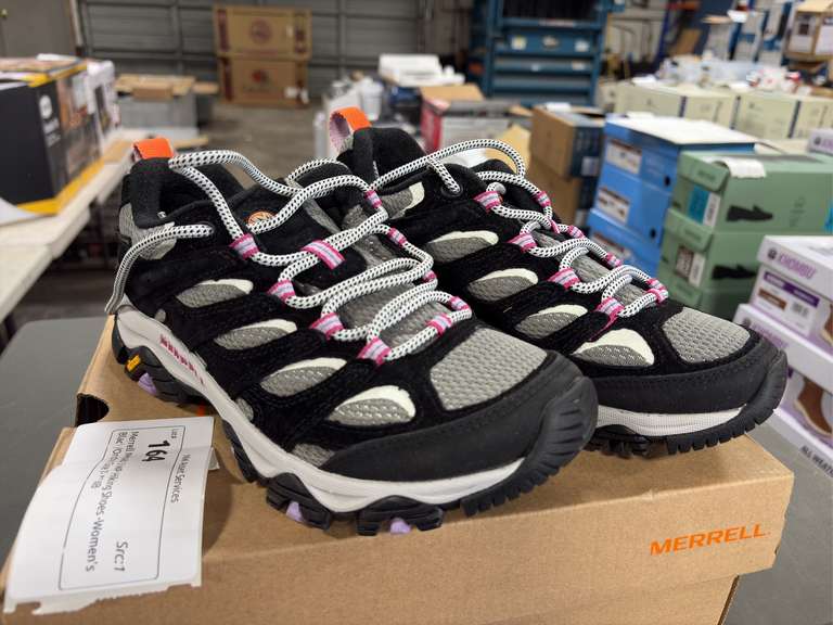 Merrell Moab 3 WP Hiking Shoes -Women’s Black/Orchid Size 7- *NIB
