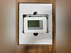 (5) Sensi & Honeywell Home Programmable Thermostats