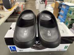 (4) Pairs Cushion Slide Ons -Unisex Black Sizes M/ L/ (2) XL-