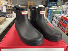 (2) Pairs Hunter Original Insulated Chelsea Boots -Women’s Black Size 8 & 9- *NIB
