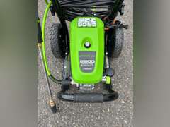Greenworks Pro 2500 PSI Electric Pressure Washer *Tested/Works