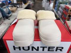 (2) Pairs Hunter Insulated Clogs -Women’s White Willow Size 8 & 9- *NIB