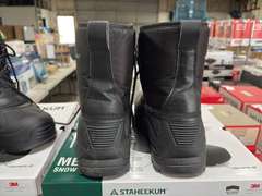 (2) Pairs Staheekum Waterproof Snow Boots -Men’s Black Size 10-