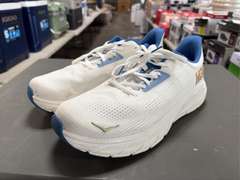 Hoka Arahi 7s Running Shoes - Men’s White Size 12D -