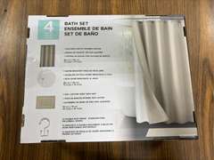 Kirkland Signature 4-Pc Bath Set