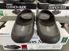 (4) Pairs Cushion Slide Ons -Unisex Black Sizes M/ L/ (2) XL-