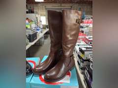 (2) B True Baretraps Boots - Women’s Brown & Black Size 7 - *NIB
