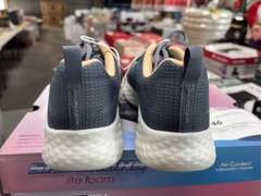 (2) Pairs Sketchers Air Cooled Lite Foam - Women’s Black & Blue Size 7 -
