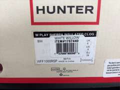 (2) Pairs Hunter Insulated Clogs -Women’s White Willow Size 8 & 9- *NIB