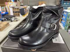 Frye Veronica Leather Bootie Ankle Boot -Women’s Black Size 8- *NIB