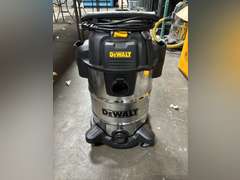 DeWalt 8gal Stainless Steel Wet/Dry Shop Vac