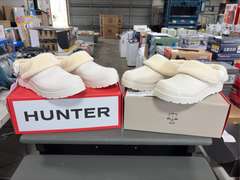 (2) Pairs Hunter Insulated Clogs -Women’s White Willow Size 8 & 9- *NIB