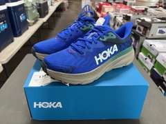Hoka Men’s Challenger ATR 7s -Blue Size  8D- *NIB