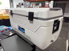 Igloo MAX-Cold 165qt Cooler