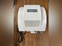 Honeywell Home Whole House Humidifier & Humidistat - Furnace Duct Mounted