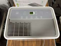 Hisense 3000sq ft Dehumidifer w/ Slide-Out Bucket *Tested/Works