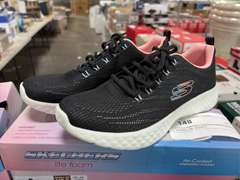 (2) Pairs Sketchers Lite Foam Running Shoes -Women’s Black Size 9-