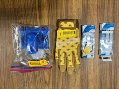Assorted Home Goods- Stanley Water Bottle/ Gardening Gloves/ Free Country Zip Up