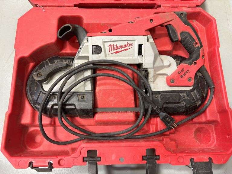 Milwaukee Deep Cut Corded Band Saw w/ Case - Corded *Tested/Works