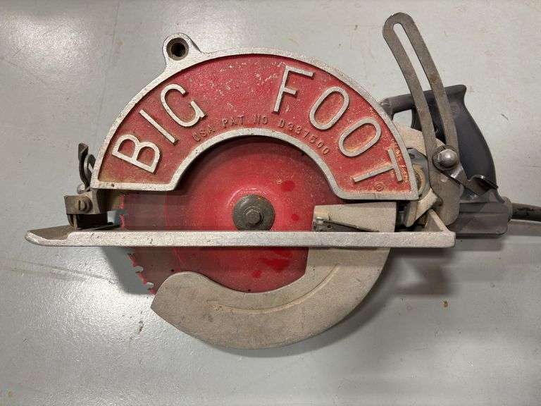 (2) SkilSaw 'Big Foot' 7-1/4" Worm Drive Circular Saws - Corded *Tested/Works